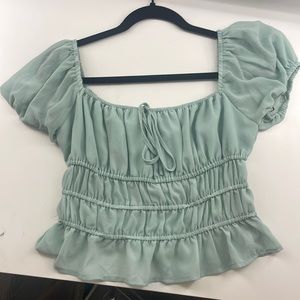 Flowey blouse, size medium